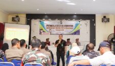 Lewat program Pembinaan Masyarakat Taat Hukum (BINMATKUM), Kejati Kepri menggulirkan Penerangan Hukum bertema “Pencegahan dan Pemberantasan TPPO” di Kantor Kecamatan Tanjungpinang Kota, Jumat (25/07/2025) | f. Kejati Kepri