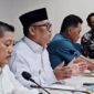 Wakil Gubernur Kepri, Nyanyang Haris Pratamura memimpin Rapat Koordinasi, Konsolidasi dan Operasional Areal Labuh Jangkar Kepulauan Riau di Ruang Rapat Marketing Center, BP Batam, Kamis (24/7/2025) | f. Diskominfo Kepri