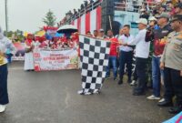 Wabup Lingga Novrizal Lepas Ribuan Peserta Pawai Pembangunan, Hujan Gerimis Tak Surutkan Semangat Merdeka | f. Cahyo