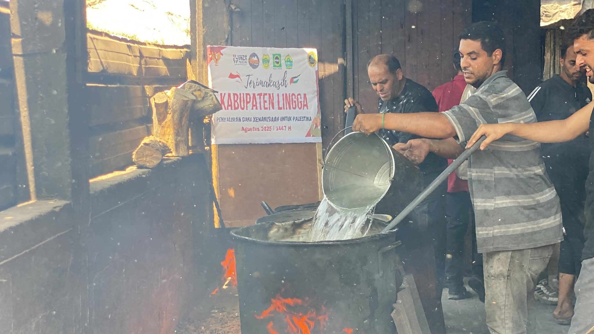 Tetes Air Mata Syukur dari Gaza: Palestina Sampaikan Terima Kasih Mendalam untuk Kabupaten Lingga | f. Gaza Printing