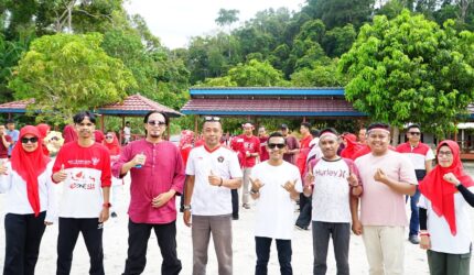 Diskominfo Lingga Rayakan HUT RI ke-80 dan Milad ke-5 dengan Family Fun Day di Pantai Armifa | f. Diskominfo Lingga