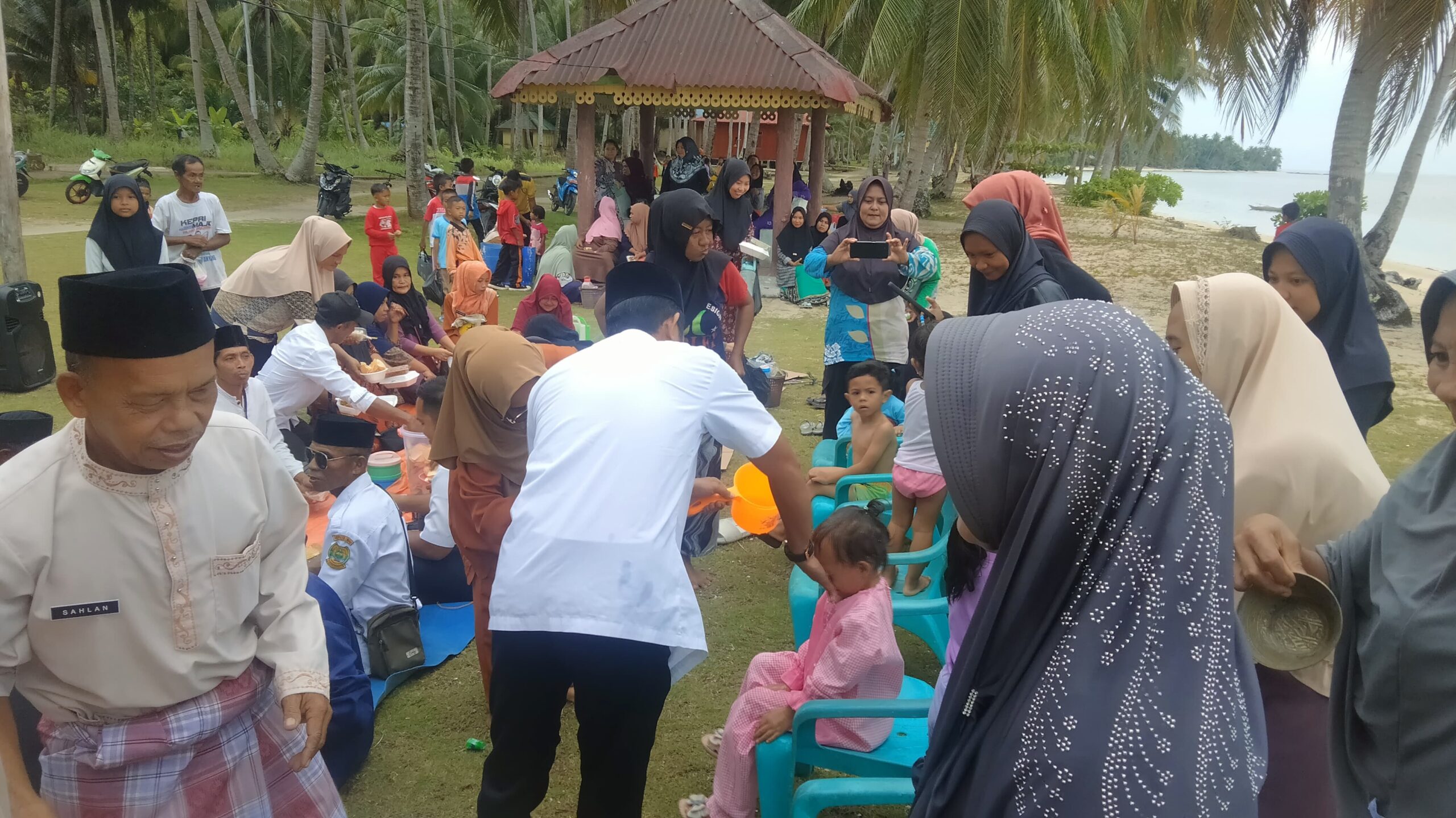 Mandi Safar di Desa Benan: Warisan Budaya Melayu Penolak Bala yang Terus Hidup di Tengah Zaman | f. Asra