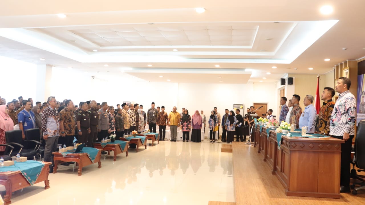 Kejati Kepri dan Pemkab Kepulauan Anambas Berjalan Bersama, Demi “Desa JUARA” yang Bersih dan Sejahtera | Kejaksaan Tinggi Kepri