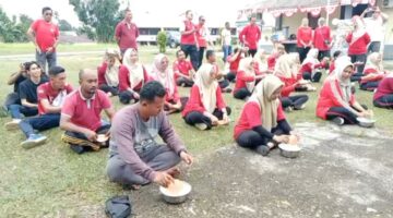 Semarak HUT RI ke-80, Disperindagkop Lingga Gelar Permainan Hiburan Penuh Tawa dan Kebersamaan | f. Vatawari