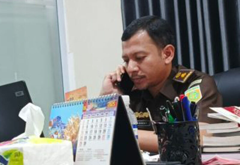 Kasi Pidum Kejari Lingga, Dhonny Armandos | f. Wandy