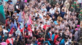 Pimpinan DPRD Kepri Janji Kawal Aspirasi Mahasiswa Hingga ke Pemerintah Pusat | f. Budi