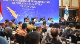 Rakor Pemerintahan Se-Wilayah Sumatera tahun 2025 di Ballroom Swissbell Harboy Bay, Batam, Minggu (21/9/2025). Rakor dibuka langsung Mendagri Tito Carnavian | f. Diskominfo Kepri