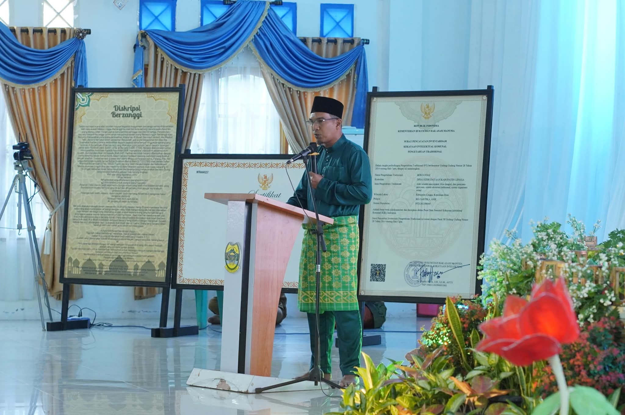 Pemkab Lingga Gelar Peringatan Maulid Nabi Muhammad SAW 1447 H, Tradisi Barzanji Jadi Warisan Budaya Takbenda | f. Diskominfo Lingga