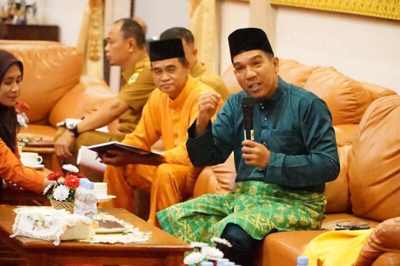 Bupati dan Wakil Bupati Lingga Gelar Rakor Persiapan Dialog Pemerintah Bersama DPRD dan Ormas | f. Diskominfo Lingga