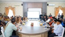 Dialog Pemerintah Daerah, DPRD Lingga dan Ormas: Perkuat Partisipasi Masyarakat dalam Pembangunan Daerah | f. Diskominfo Lingga