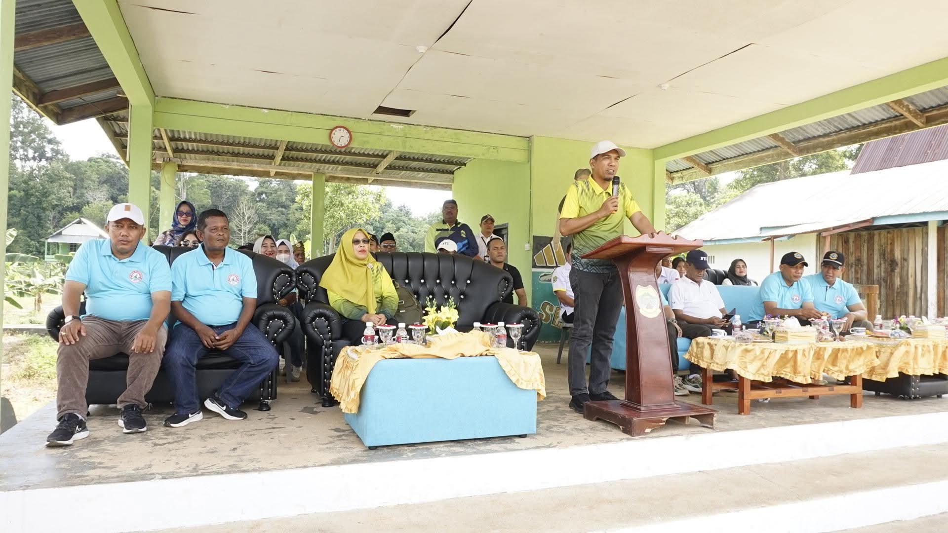 Wabup Lingga Novrizal Resmi Buka Turnamen Sungai Buluh Cup II 2025, 64 Tim Siap Berlaga | f. Sahib