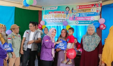 Ketua TP PKK dan Dekranasda Lingga Tinjau Posyandu Desa Benan, Dorong Percepatan Penurunan Stunting | f. Diskominfo Lingga
