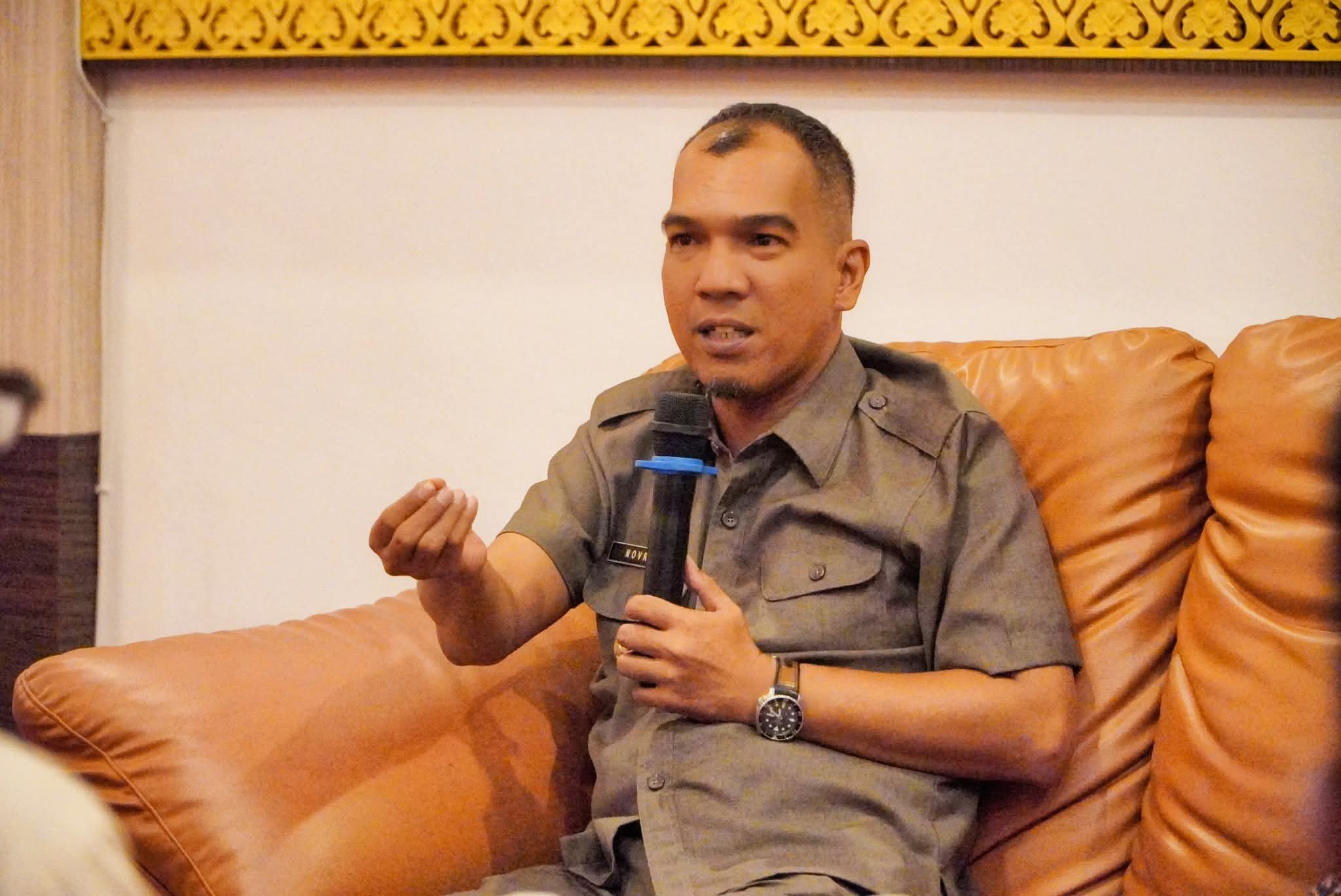 Wakil Bupati Lingga, H. Novrizal, menyampaikan apresiasinya atas kepercayaan investor luar negeri terhadap potensi Lingga | f. Diskominfo Lingga