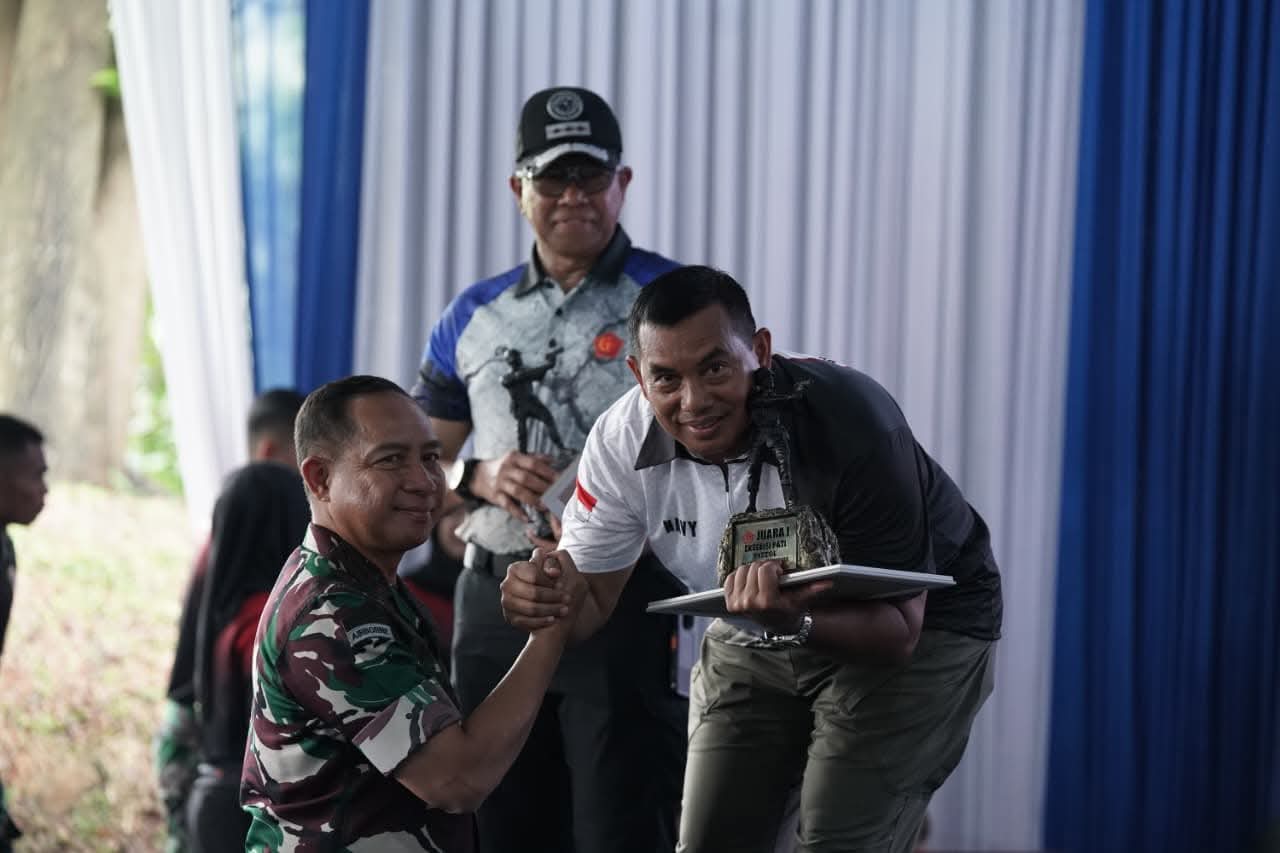 Panglima TNI Buka Open Tournament Lomba Menembak Piala Panglima TNI 2025 | f. Puspen TNI