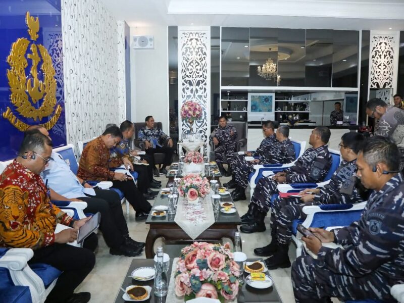 BNN RI dan TNI AL Sepakat Tingkatkan Kerja Sama P4GN untuk Perkuat Perang Melawan Narkoba di Laut | f. BNN