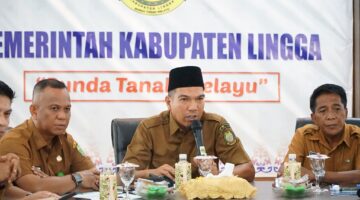 Pemkab Lingga Gelar Rapat Evaluasi Serapan Anggaran Triwulan III 2025, Wabup Novrizal Tekankan Program Pro-Rakyat | f. Diskominfo Lingga