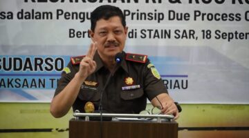 Kajati Kepri Kunker ke Bintan: Supervisi Kinerja, Baksos, dan Kuliah Umum di STAIN Sultan Abdurrahman | f. Kejati Kepri
