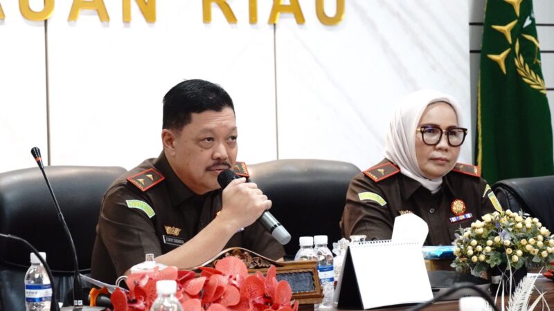Kajati Kepri Sukses Selesaikan Kasus Penganiayaan dengan Restorative Justice, Harmoni Hukum dan Kemanusiaan Terwujud | f. Kejati Kepri