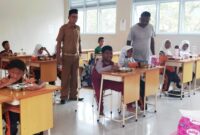 Sebanyak 96 murid di Sekolah Dasar 012 Singkep Terima Makan Bergizi Gratis dari Pemerintah | f. Redaksi