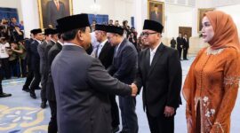 Presiden Prabowo Lantik Empat Menteri dan Satu Wakil Menteri Kabinet Merah Putih | f. BPMI Setpres