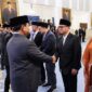 Presiden Prabowo Lantik Empat Menteri dan Satu Wakil Menteri Kabinet Merah Putih | f. BPMI Setpres