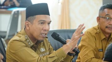 Pemkab Lingga Gelar Rapat Persiapan Sambut Menko Polhukam dan Peringatan Hari Jadi ke-22 Kabupaten Lingga | f. Diskominfo Lingga