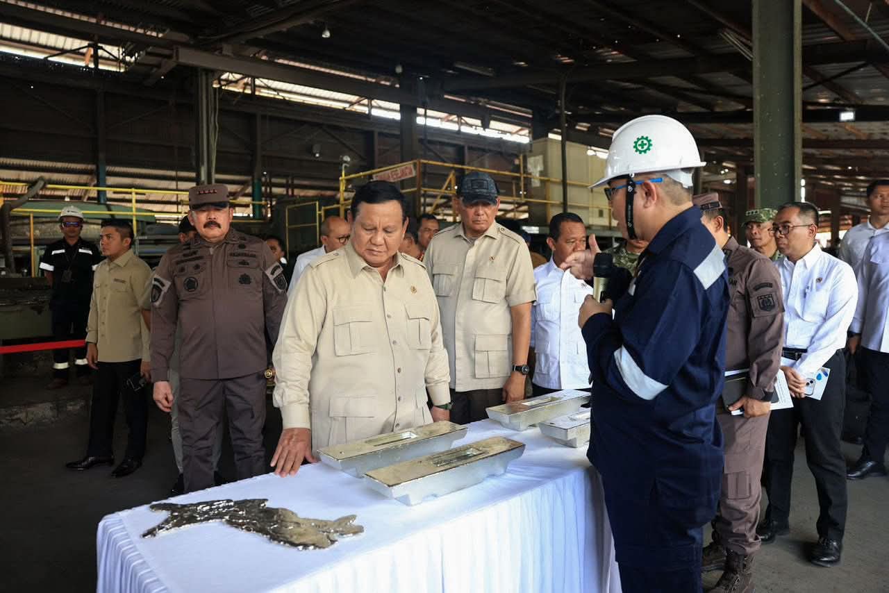 Presiden Prabowo Saksikan Penyerahan Aset Rampasan Negara Rp7 Triliun kepada PT Timah | f. BPMI Setpres