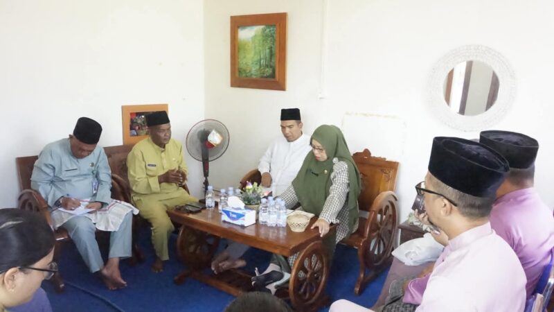 Wakil Bupati Lingga Hadiri Rapat Persiapan Batam Batik Fashion Week 2025: Angkat Identitas Budaya dan Kearifan Lokal | f. Sahib