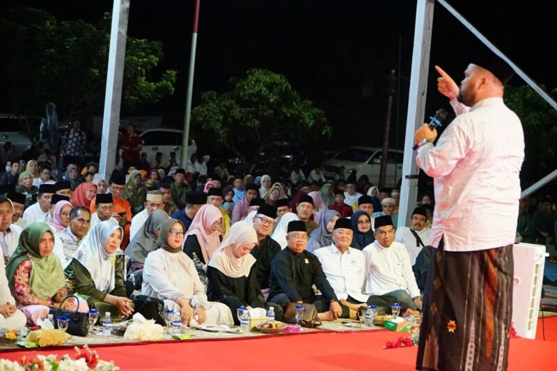 Pemkab Lingga Gelar Tabligh Akbar Peringati Sumpah Pemuda ke-97: Perkuat Ukhuwah Islamiyah dan Semangat Persatuan | f. Diskominfo Lingga