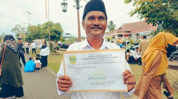 Dari Gelap Menuju Terang: Kisah Haru Jasman, Satpol PP Lingga yang Kini Resmi Jadi PPPK | f. Wandy