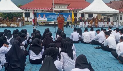 451 PPPK Lingga Resmi Terima SK Tahap Kedua, Gaji yang Tertunda Dua Bulan Segera Dibayarkan | f. Wandy