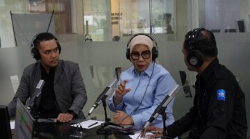 Dialog Pagi RRI Pro 1: Wakajati Kepri Ungkap Strategi Efektif dan Transparan Pemulihan Aset dalam Pemberantasan Korupsi | Kejati Kepri
