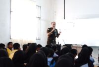 Kejati Kepri Ajak Pelajar SMK Negeri 8 Batam Perangi Narkoba, Lawan Bullying, dan Bijak Bermedsos | f. Kejati Kepri