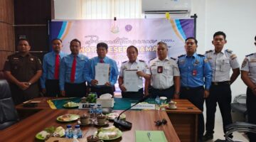 UPBU Dabo Singkep dan Kejari Lingga Tandatangani MoU Pendampingan Hukum untuk Perkuat Tata Kelola Bandara | f. Wandy