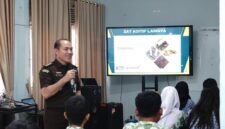 Kejati Kepri Edukasi Pelajar SMAN 14 Batam: Hindari Napza, Stop Bullying, dan Bijak Bermedsos | f. Kejati Kepri