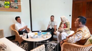 Pertemuan Penuh Makna: Bupati Nizar dan Yusril Ihza Mahendra Satukan Semangat Membangun Lingga | Prokopim Lingga