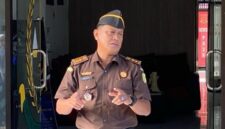 Rully Affandi, S.H., M.H. Kajari Lingga Baru menggantikan Amriyata, S.H., M.H. | f. Redaksi