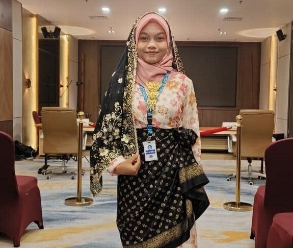 E. Aura Naqiyya Qalesya Harumkan Nama Lingga, Raih Terbaik II di Ajang FTBI Provinsi Kepri 2025 | f. Redaksi