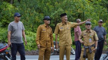 Sekda Kabupaten Lingga, H. Armia meninjau lokasi pembangunan Sekolah Rakyat beberapa waktu lalu | f. Diskominfo Lingga