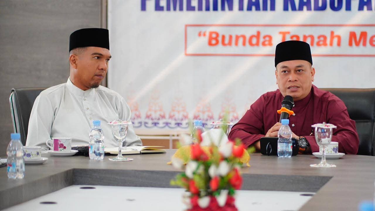 Bupati dan Wakil Bupati Lingga Gelar Audiensi dengan LSM F-PETIR Bahas Penetapan WIUP Prioritas | f. Diskominfo Lingga