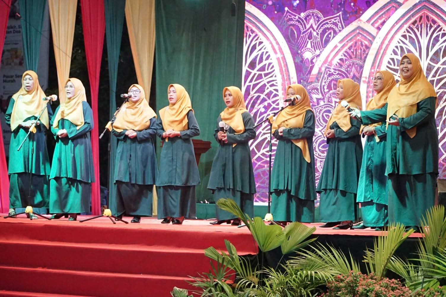 Pentas Seni PGRI Meriahkan Malam Hiburan Hari Jadi Kabupaten Lingga ke-22 | f. Diskominfo Lingga