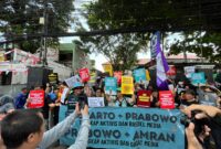 Aksi Solidaritas Mendukung Tempo Melawan Gugatan Rp 200 Miliar oleh Mentan Amran Sulaiman | f. Redaksi