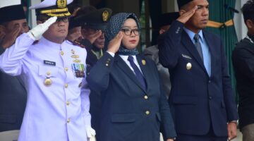 Hari Pahlawan 2025 di Lingga, Ketua DPRD Maya Sari: Esensi Hari Pahlawan Adalah Refleksi Diri | f. Redaksi