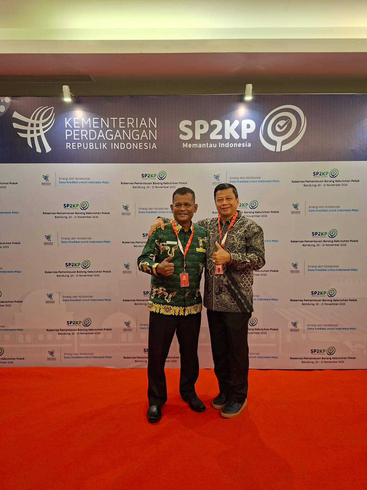 Lingga Raih Prestasi Nasional di Momen Hari Jadi ke-22: Disperindagkop UKM Lingga Raih Peringkat Dua Nasional dalam Pelaporan Kebutuhan Pokok | f. Redaksi