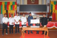Paripurna DPRD Lingga Setujui dan Tandatangani MoU KUA–PPAS APBD 2026 | f. Redaksi