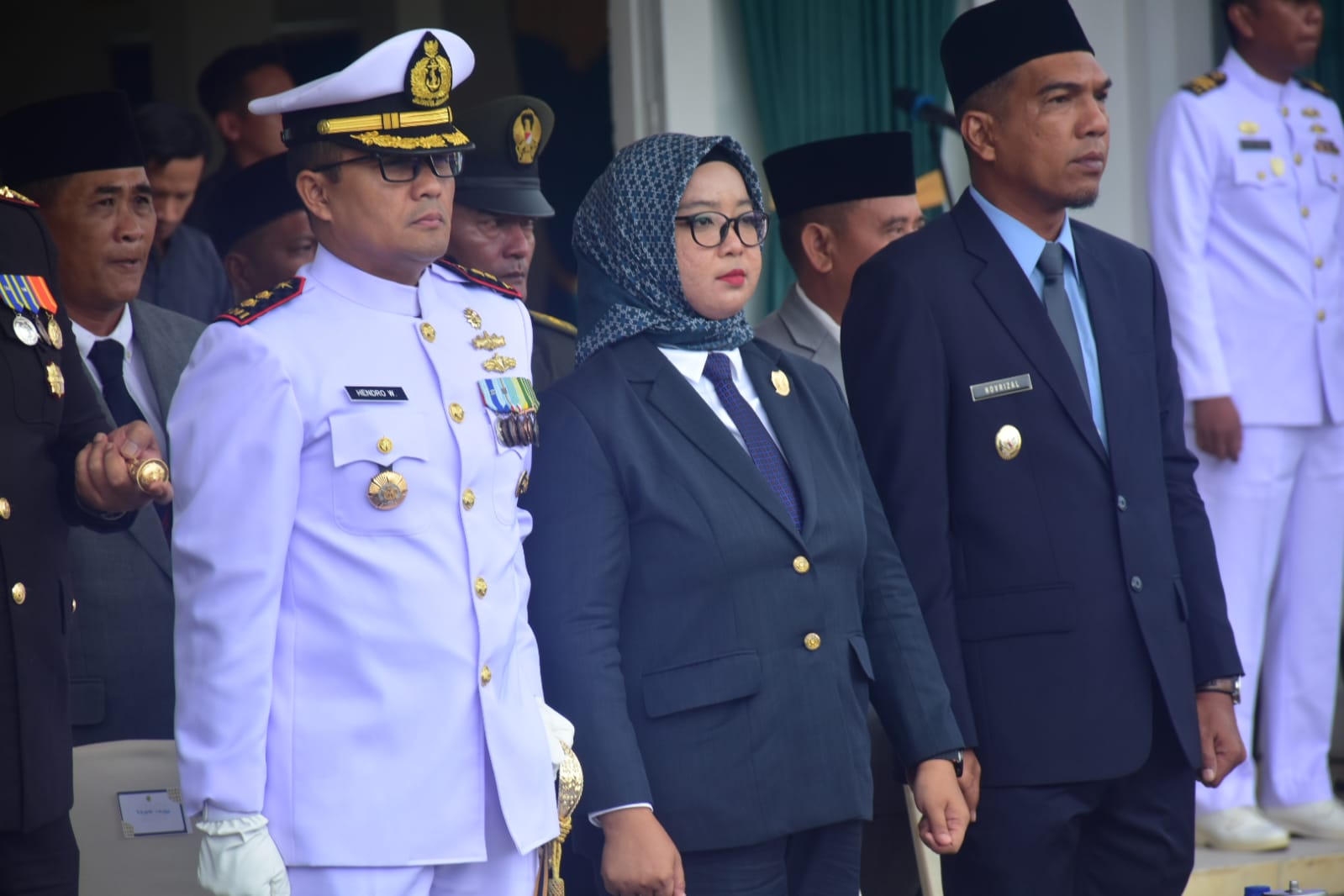 Kabupaten Lingga Peringati Hari Pahlawan Nasional 2025: Ketua DPRD Maya Sari Ajak Masyarakat Meneladani Semangat Juang dan Membangun Daerah Bersama | f. Redaksi