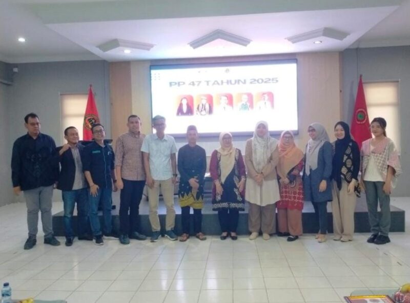 Diskusi Madilog Akademisi dan Mahasiswa di Batam: Dinamika Kemajuan Kota | f. Redaksi