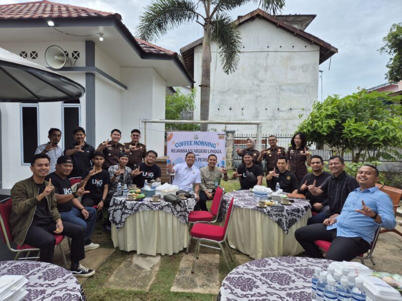 Ketika Pena dan Hukum Duduk Bersama: Coffee Morning Kejari Lingga Bersama Insan Pers Jadi Penuh Makna | f. Redaksi