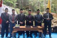 Bupati Lingga Lantik 6 Pejabat Pimpinan Tinggi Pratama di Air Terjun Resun, Sarat Filosofi Kepemimpinan | f. Diskominfo Lingga