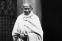 Mahatma Gandhi lahir dengan nama Mohandas Karamchand Gandhi pada 2 Oktober 1869 di Porbandar, Gujarat, India | f. Istimewa